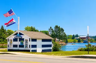 102 Sargent St, Winter Harbor, ME 04693 - Photo 32