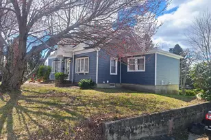25 8th St, Auburn, ME 04210 - Photo 4