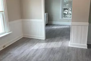 323 Broadway, Rockland, ME 04841 - Photo 16