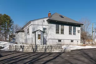 27 Ossipee Trl E, Standish, ME 04084 - Photo 2