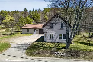 133 Gardiner Rd, Wiscasset, ME 04578 - Photo 2