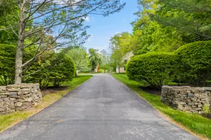 127 Foreside Rd, Falmouth, ME 04105 - Photo 4