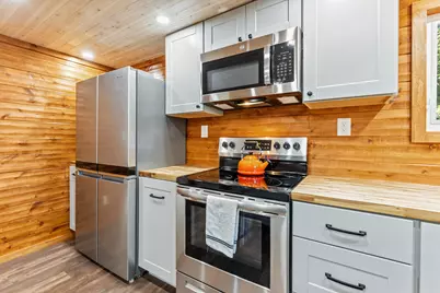 25 Gifford Place & Blake Island, Oakland, ME 04963 - Photo 14