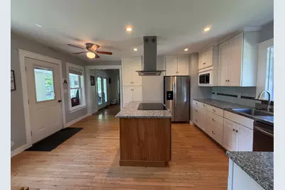 930 Main Street, Monmouth, ME 04259 - Photo 10