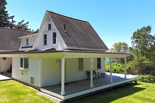 55 Ferry Rd, Swans Island, ME 04685 - Photo 10
