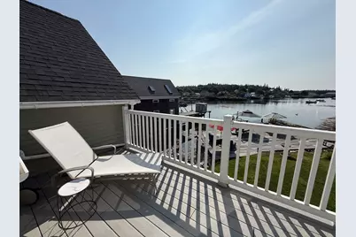 55 W Main Street, Vinalhaven, ME 04863 - Photo 18