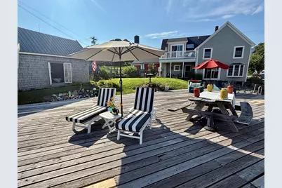 55 W Main Street, Vinalhaven, ME 04863 - Photo 2