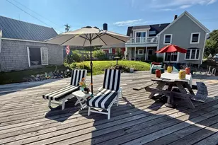 55 W Main St, Vinalhaven, ME 04863 - Photo 2