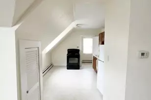 56 Wood St, Lewiston, ME 04240 - Photo 12