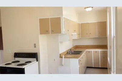 56 Wood Street, Lewiston, ME 04240 - Photo 10