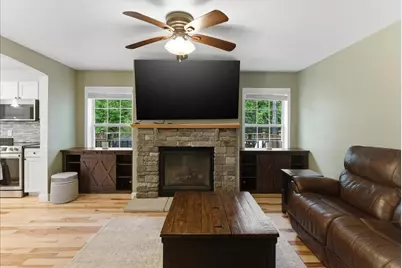13 Bowdoin Drive, Lewiston, ME 04240 - Photo 4