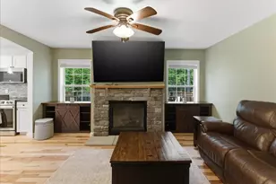 13 Bowdoin Dr, Lewiston, ME 04240 - Photo 4