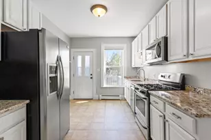 108 Rochester St, Westbrook, ME 04092 - Photo 14