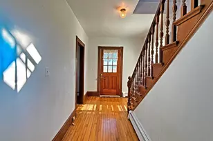 35 Washington St, Lubec, ME 04652 - Photo 8