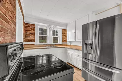 22 Parker Street, Bangor, ME 04401 - Photo 12