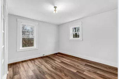22 Parker Street, Bangor, ME 04401 - Photo 34