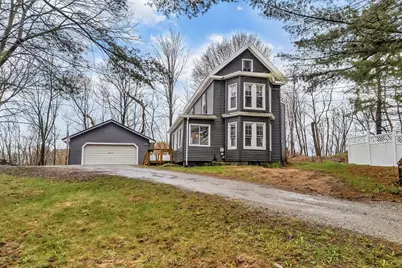 22 Parker Street, Bangor, ME 04401 - Photo 2