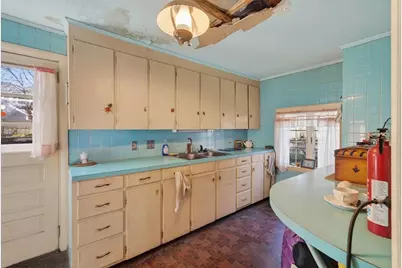 30 Dow Street, Portland, ME 04102 - Photo 10