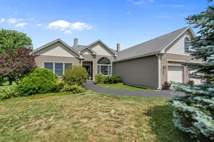 20 Cortland Ave, Turner, ME 04282 - Photo 8
