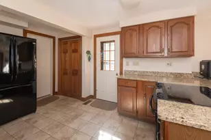 135 Fairwind Ln, Yarmouth, ME 04096 - Photo 8
