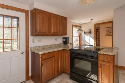 135 Fairwind Lane, Yarmouth, ME 04096 - Photo 6