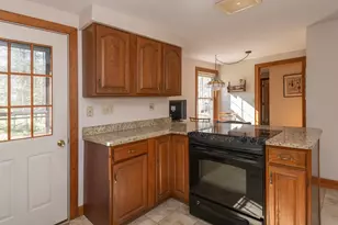 135 Fairwind Ln, Yarmouth, ME 04096 - Photo 6