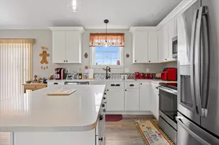 879 Blackstream Rd, Hermon, ME 04401 - Photo 8