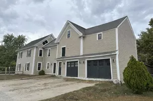 365 Turner St, Auburn, ME 04210 - Photo 2