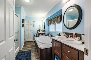 33 Church St, West Paris, ME 04289 - Photo 32