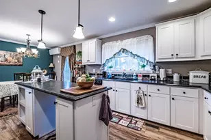 33 Church St, West Paris, ME 04289 - Photo 22