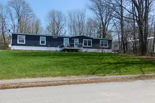 56 Monroe St, Calais, ME 04619 - Photo 2