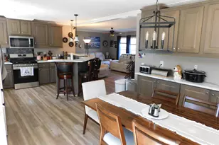 56 Monroe St, Calais, ME 04619 - Photo 10