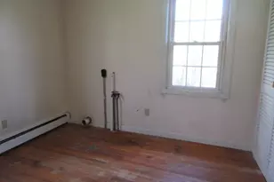 155 Washington St, Baileyville, ME 04694 - Photo 14