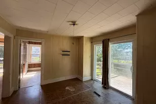 33 Lakeview St, Lincoln, ME 04457 - Photo 6