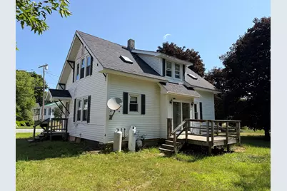 33 Lakeview Street, Lincoln, ME 04457 - Photo 2