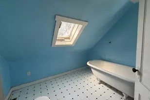 33 Lakeview St, Lincoln, ME 04457 - Photo 14