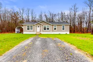 38 S Greenridge Heights, Oakland, ME 04963 - Photo 2