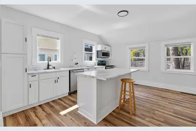 26 Vernon Street, Auburn, ME 04210 - Photo 4