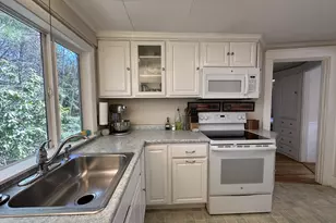 94 Western Promenade, Auburn, ME 04210 - Photo 4