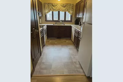 311 Knox Street, Rumford, ME 04276 - Photo 4