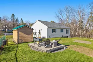 15 W Hill Terrace, Gardiner, ME 04345 - Photo 22