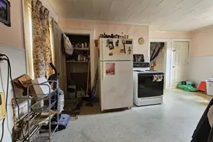 22 Thompson St, Sanford, ME 04073 - Photo 12