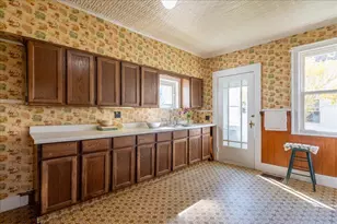 21 Georges St, Thomaston, ME 04861 - Photo 24