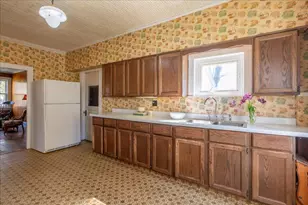21 Georges St, Thomaston, ME 04861 - Photo 28