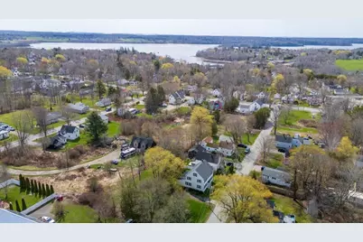 21 Georges Street, Thomaston, ME 04861 - Photo 72