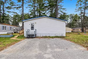 33 Theodore Dr, Brunswick, ME 04011 - Photo 2
