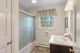 15 Coachlight Ln, Portland, ME 04102 - Photo 30