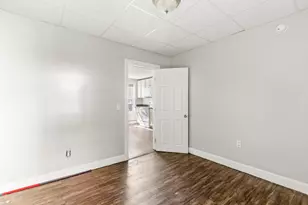 174 Bartlett St, Lewiston, ME 04240 - Photo 8