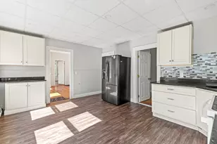 174 Bartlett St, Lewiston, ME 04240 - Photo 18