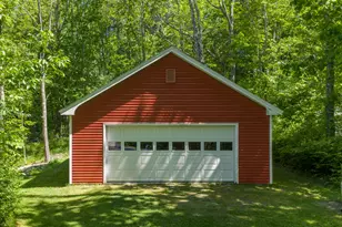 69 Falmouth Rd, Falmouth, ME 04105 - Photo 38